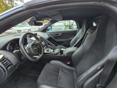 Fahrzeugabbildung F-Type Cabriolet P300 EU6d-T