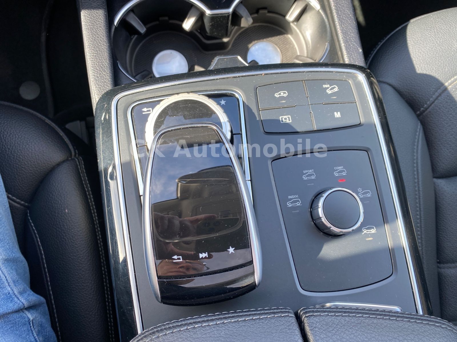 Fahrzeugabbildung Mercedes-Benz GLE 350 d 4Matic AMG Line/Navi/Air Matic/ILS/LED