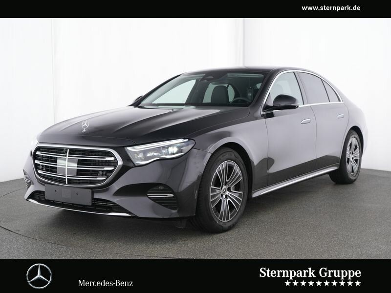 Image of Mercedes-Benz E 200
