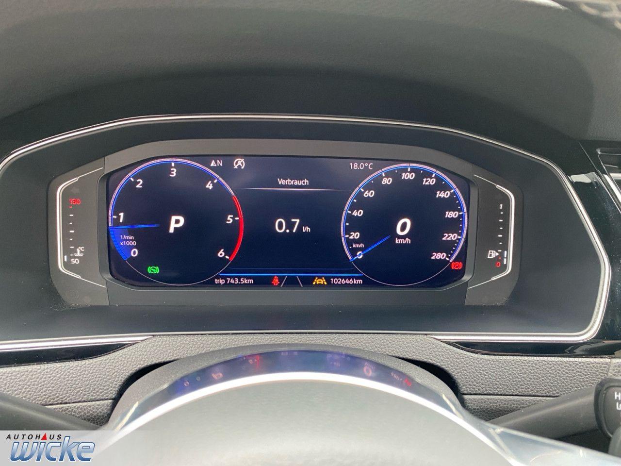 Volkswagen Arteon 2.0 TDI R-Line NAVI KLIMA LED HEAD UP PAN