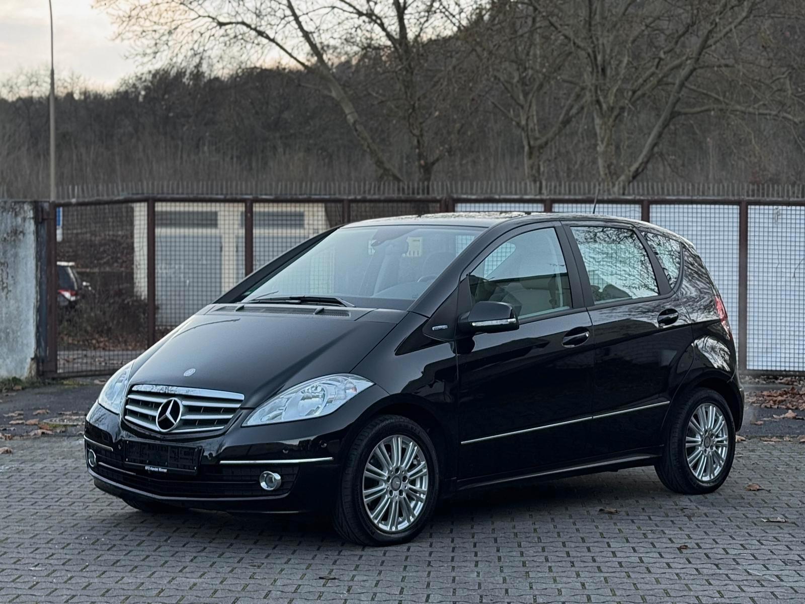 Mercedes-Benz A 160 ELEGANCE 19tkm NEUWAGEN ZUSTAND RARITÄT
