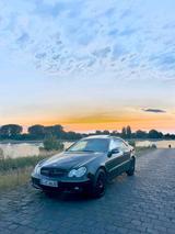 Mercedes-Benz Festpreis !!! CLK 200 Kompressor w209 - Mercedes-Benz CLK 200 in Duisburg