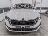 Skoda Octavia Combi SELECTION PLUS ACC NAVI BSD SHZ... - Skoda Octavia Tageszulassungen