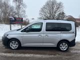 Volkswagen Caddy  4Motion / Kamera / AHK / Neues Modell - Volkswagen Caddy mit Diesel-Antrieb: Kombi