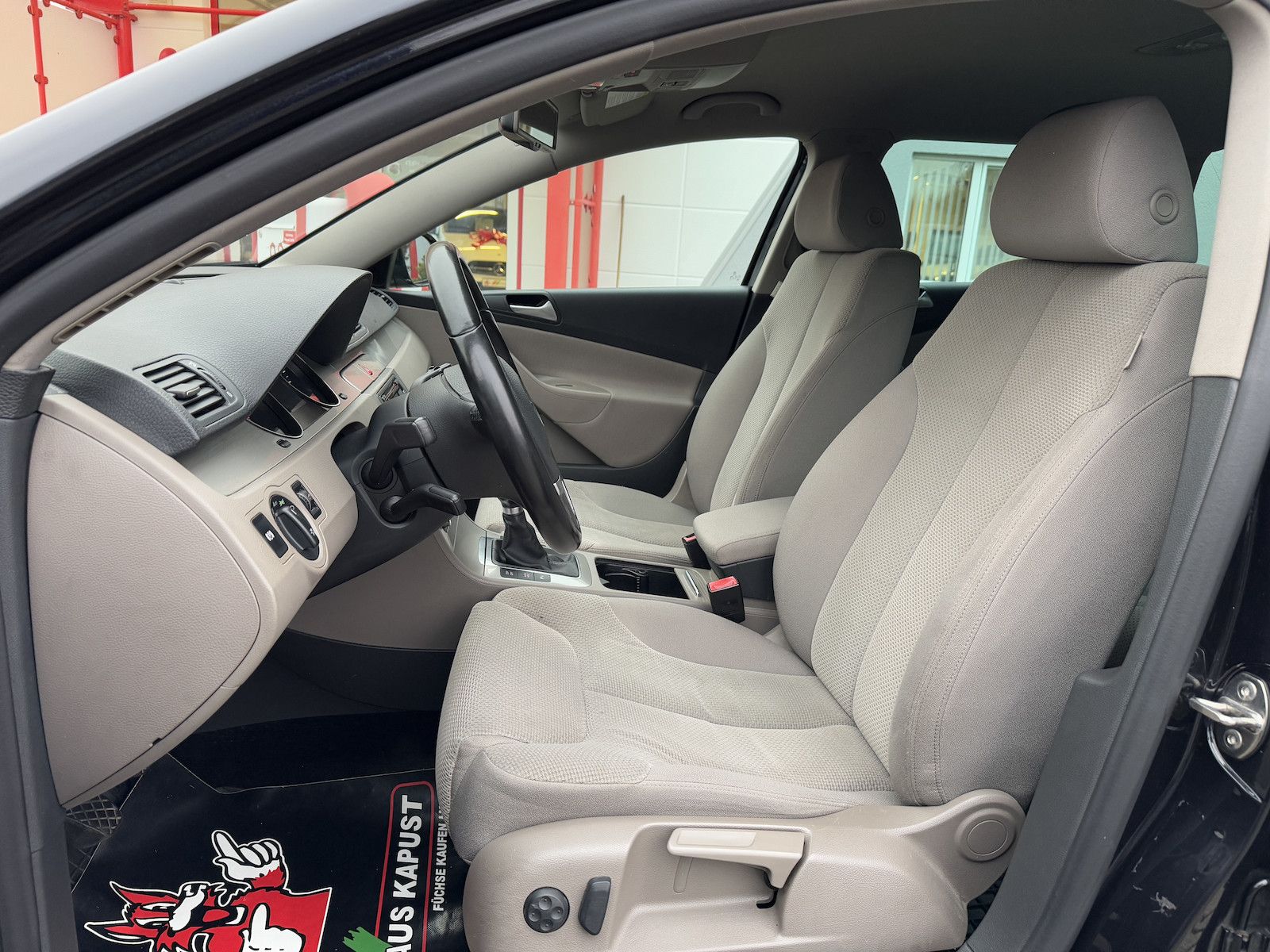Fahrzeugabbildung Volkswagen Passat Variant 2.0 TDI 170 PS/Xenon/Navi/Ahk
