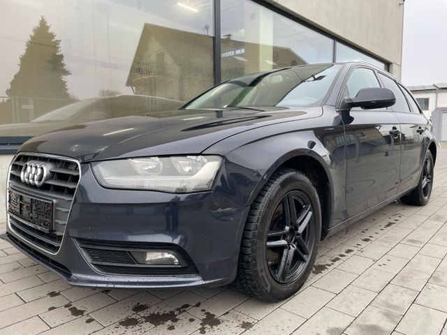 Audi A4 Facelift Navi Sitzh. Multi Temp. PDC HU 09/26