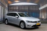 Volkswagen Passat Variant GTE Highline*Leder*Pano*LED*ACC