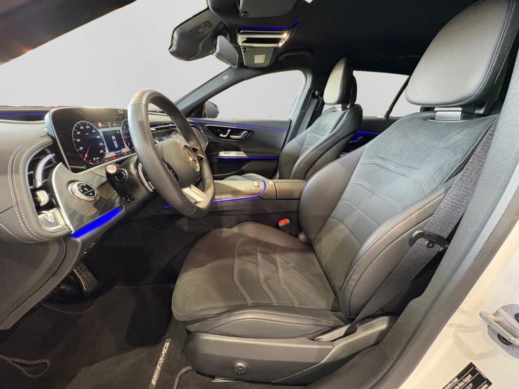 Mercedes-Benz E 220 d T 4M AMG|NIGHT|DISTR|360°|AHK|DIGI-Light