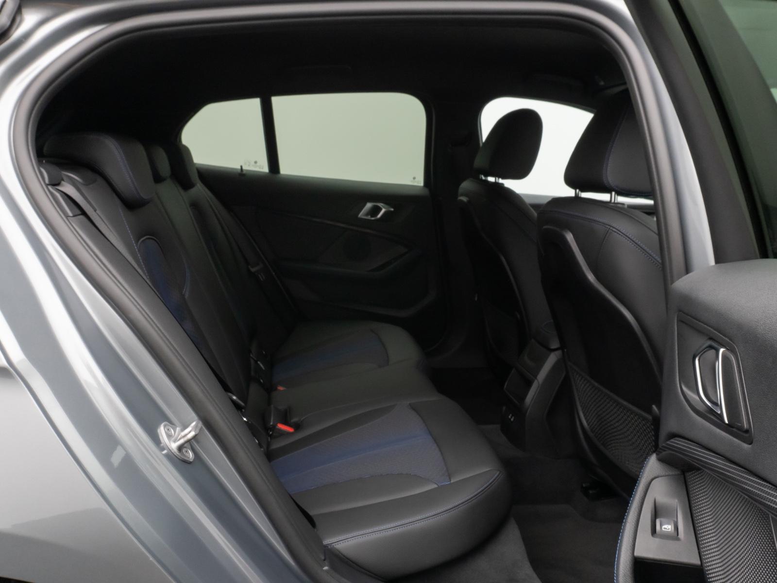 BMW 1 Series d Aut. M Sport DAB HiFi CockPitPro PDC LED, миниатюра 26