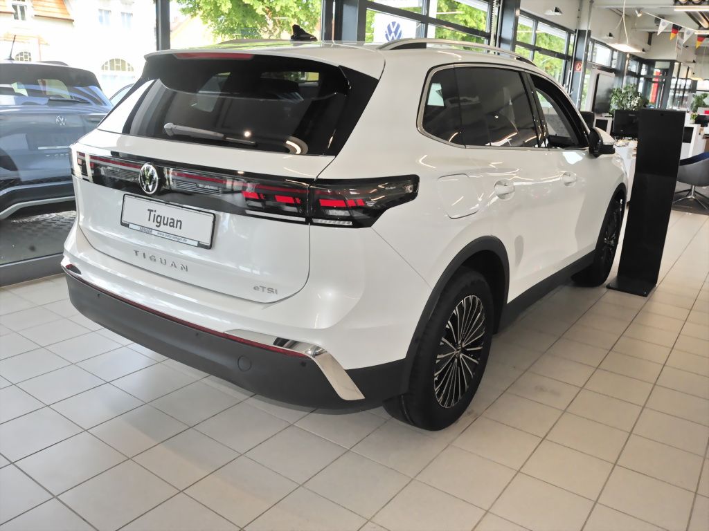 Volkswagen Tiguan Elegance 1,5 l eTSI Komfort-Sitze Sitzh. imagem 2