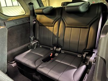 Land-Rover Discovery - 12