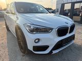 BMW X1 xDrive 20 d Sport Line/Automatik/NAVI/SHZ
