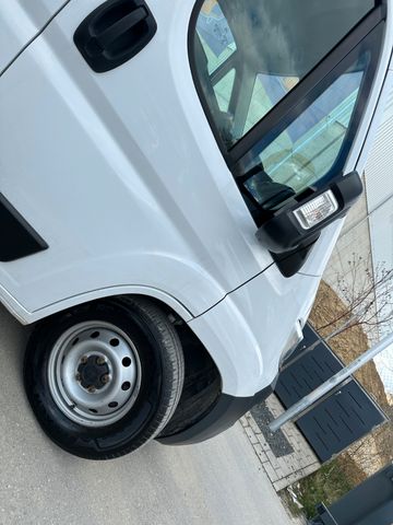 Fiat Ducato Maxi Kasten 35 140 *L5H3*Kamera*
