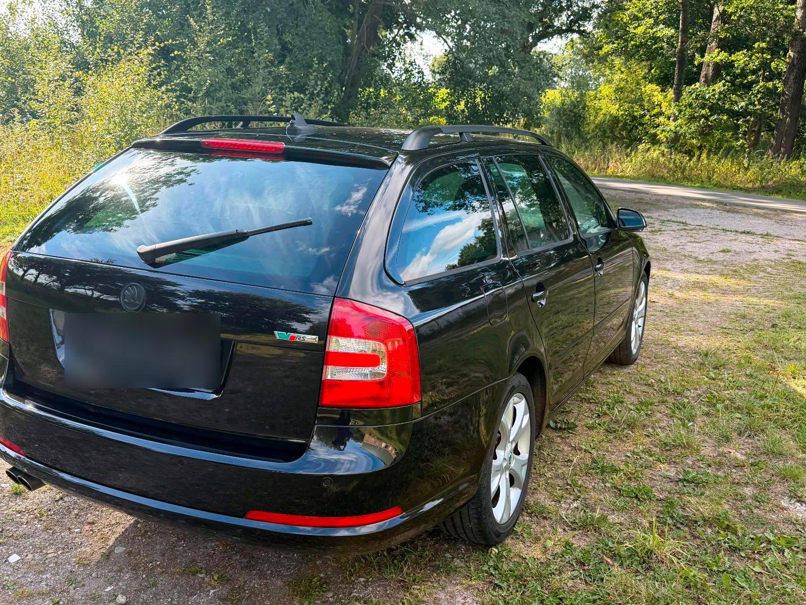 Skoda Octavia 2008 — вигляд ззаду