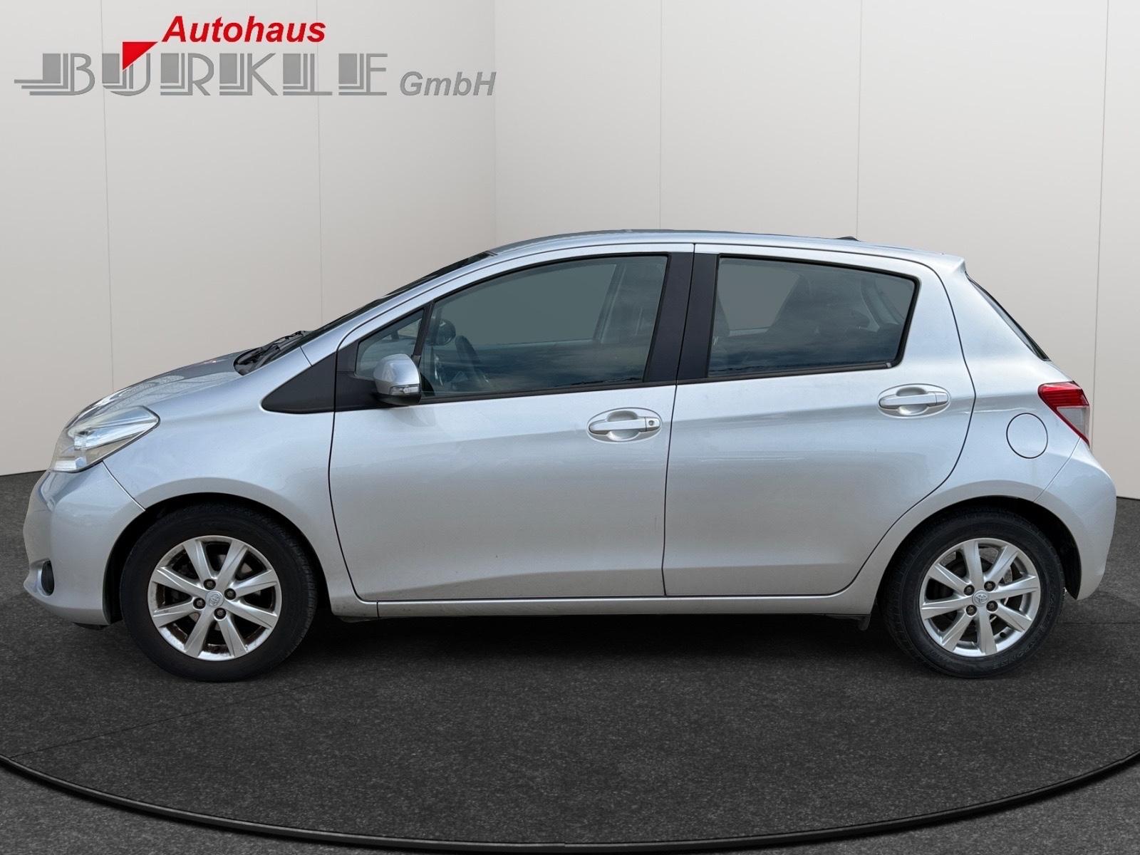Toyota Yaris Cool 1.0 / 8Fach / Klima / wenig km