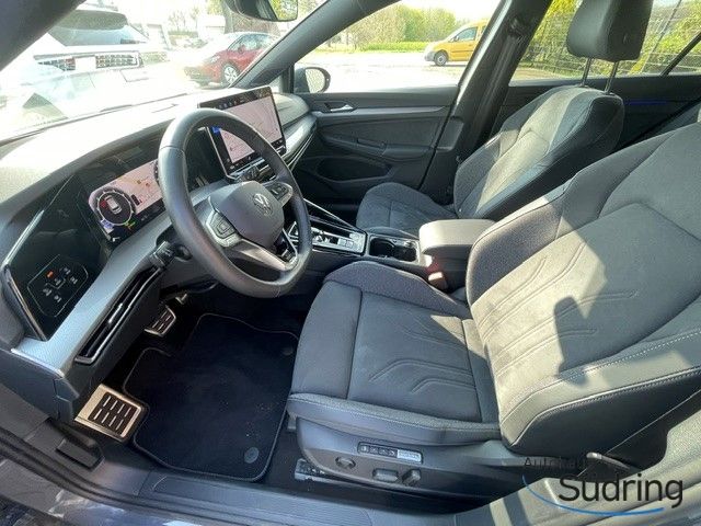 Golf VIII Edition 50 1,5 eTSI AHK Panodach Navi