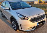 Kia Niro 1.6 PHEV Plug-in Hybrid Vision Anhängerkupp - Kia Niro: Limousine