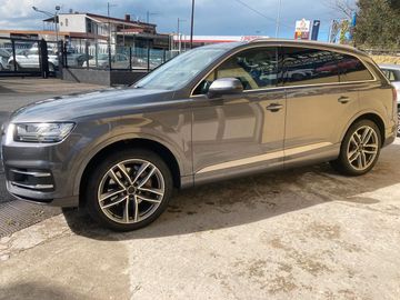 Audi Q7 - 5