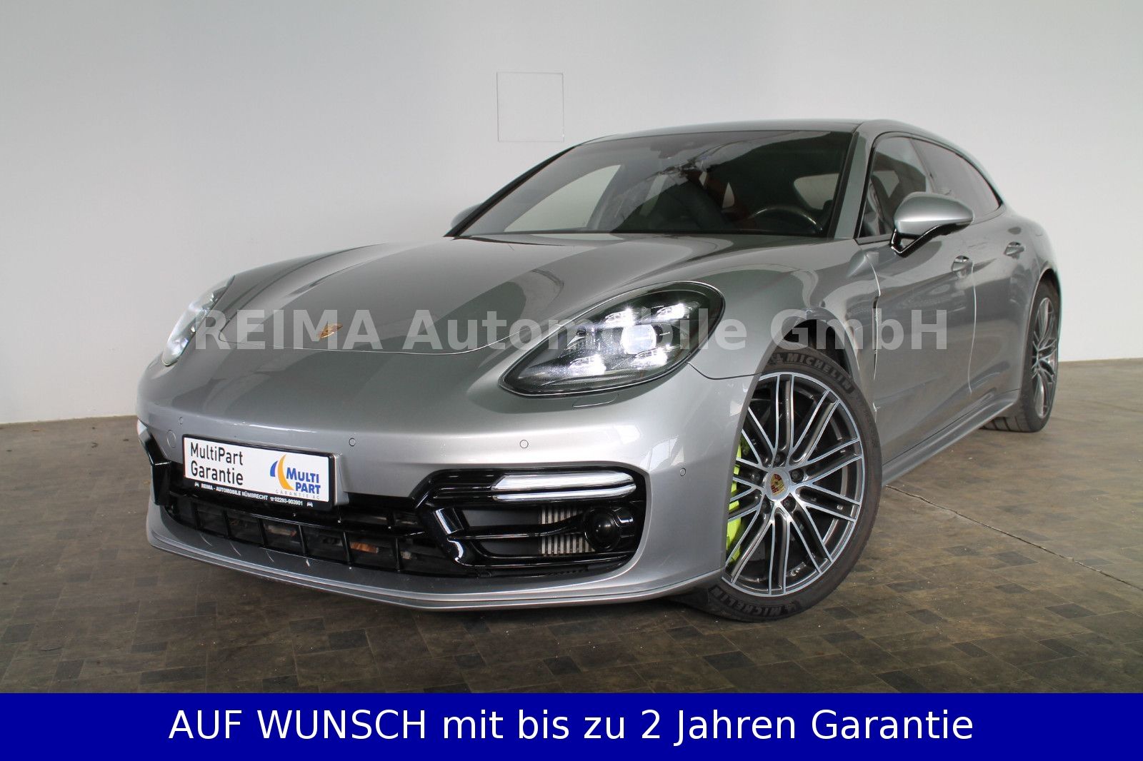 Fahrzeugabbildung Porsche Panamera Sport Turismo Turbo S E-Hybrid, Matrix