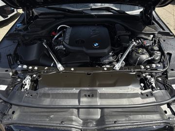 BMW 520d xDrive Touring M Sportpaket Head-Up DAB