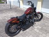 Harley-Davidson Street Bob 107 Umbau Klappen Auspuff  und Extras - Angebote entsprechen deinen Suchkriterien
