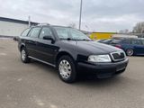 Skoda Octavia Combi Tour 1.6l MPI TÜV=NEU! AC 1.Hand! - Skoda Octavia: Mpi