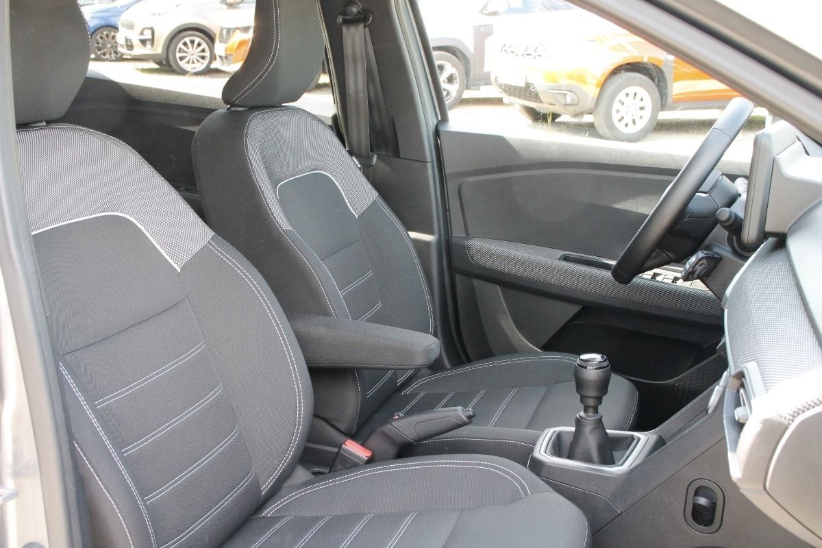 Fahrzeugabbildung Dacia Jogger Expression TCe 110