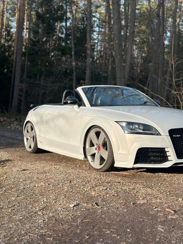 Audi TTRs Plus Bose Xenon TÜV neu Tausch m...