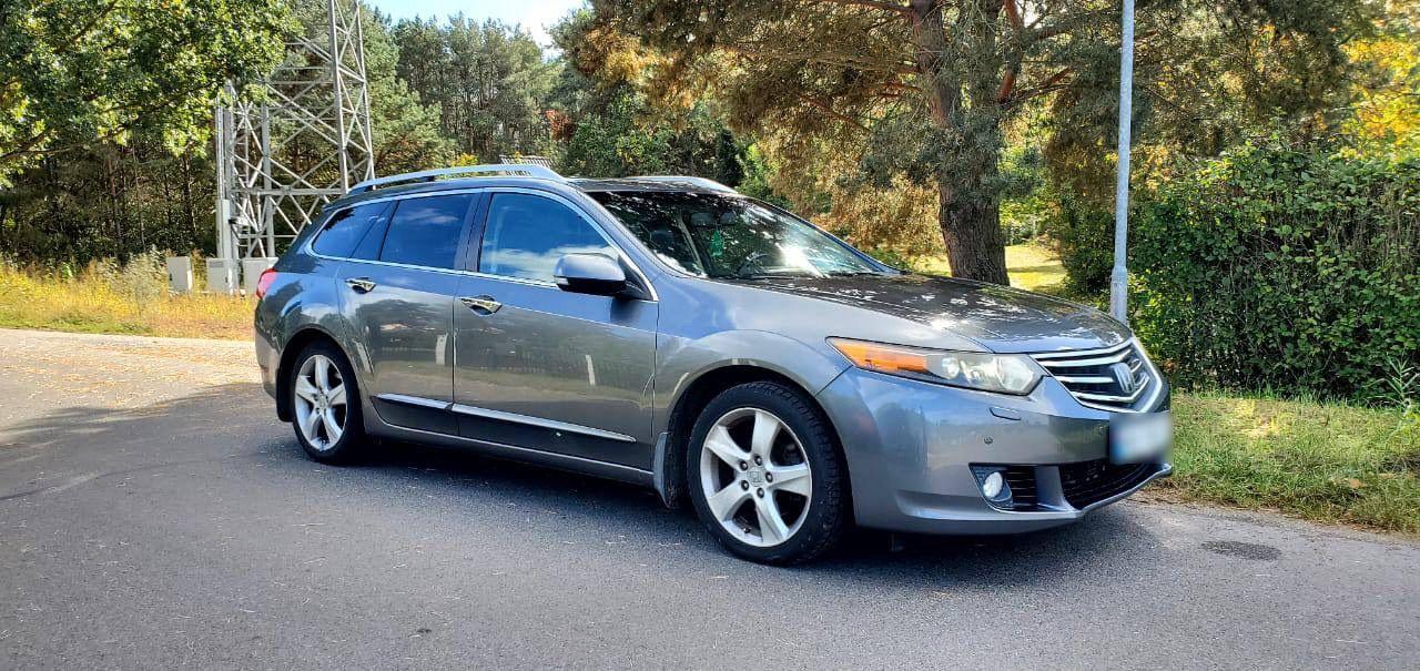 Honda Accord 2009 — rear view