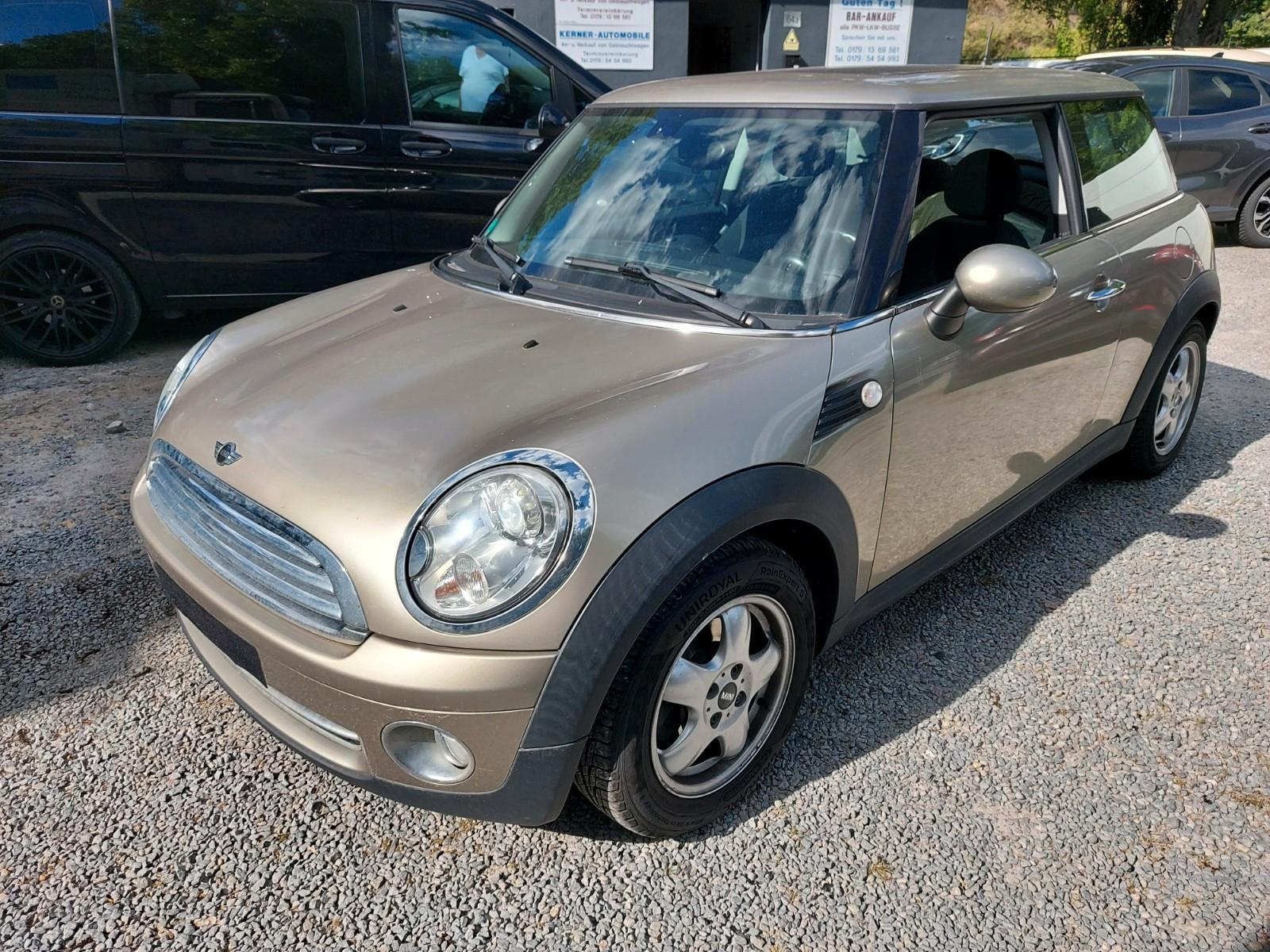 MINI Mini Cooper 1.6 Xenon&Pano&Klimaaut