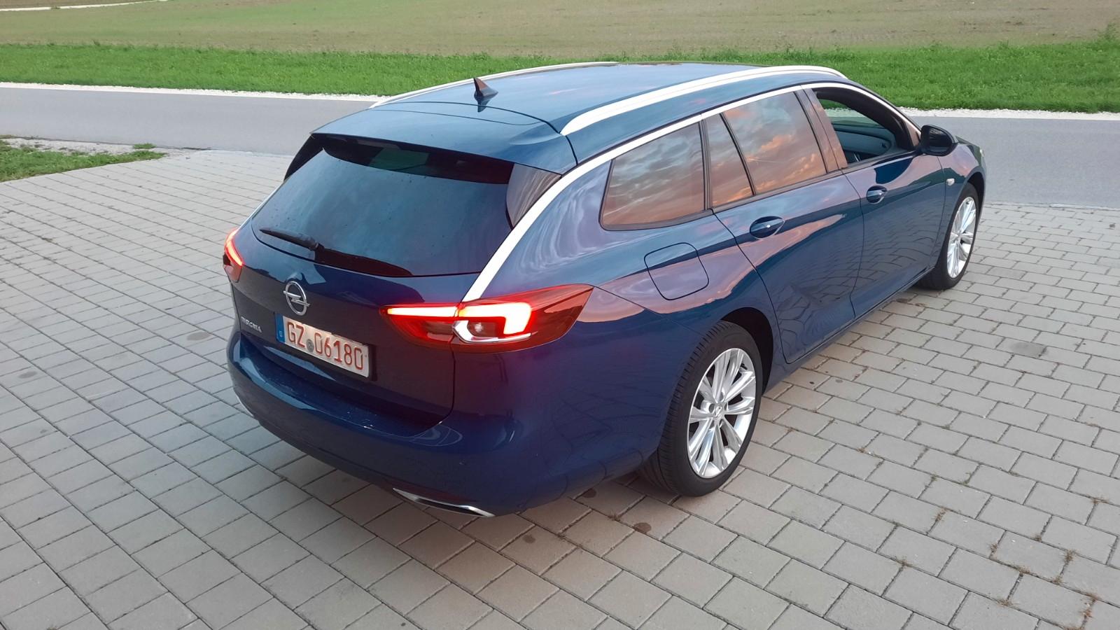Opel Insignia B Sports Tourer 1.Hd Alcantara Led