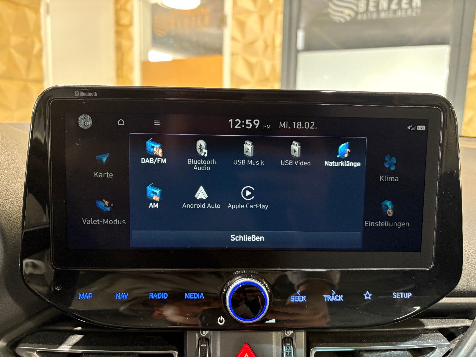 Fahrzeugabbildung Hyundai i30 CW /AUTOMATIK/MEMORY/LEDER/1-HAND/HEIZ-LENKR