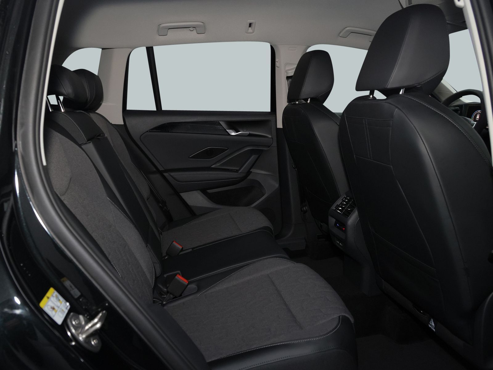 Volkswagen Tiguan - Bild 12