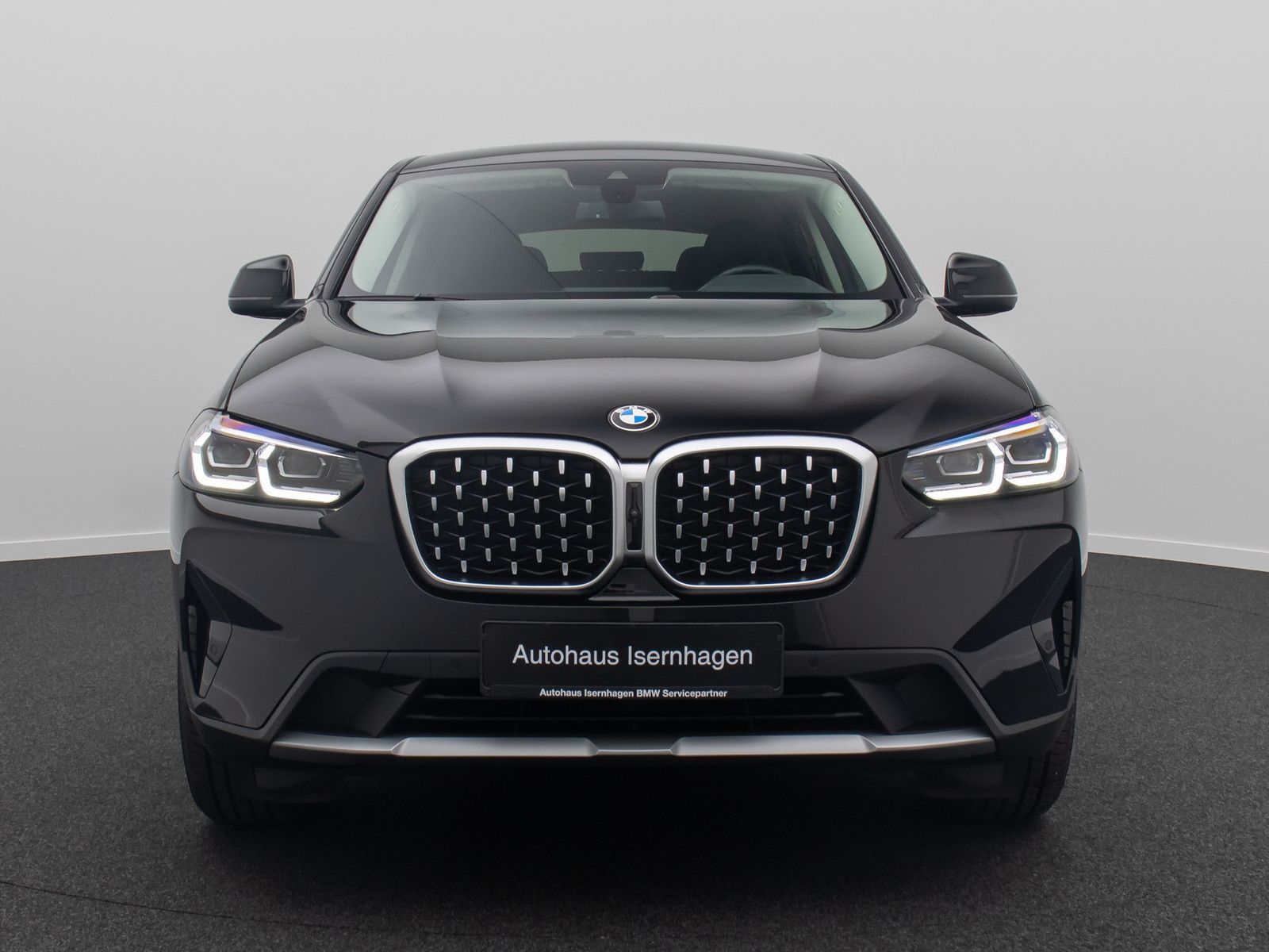 Fahrzeugabbildung BMW X4 xD20i 360&deg; DAB CockpitPlus WLAN LED M Sport