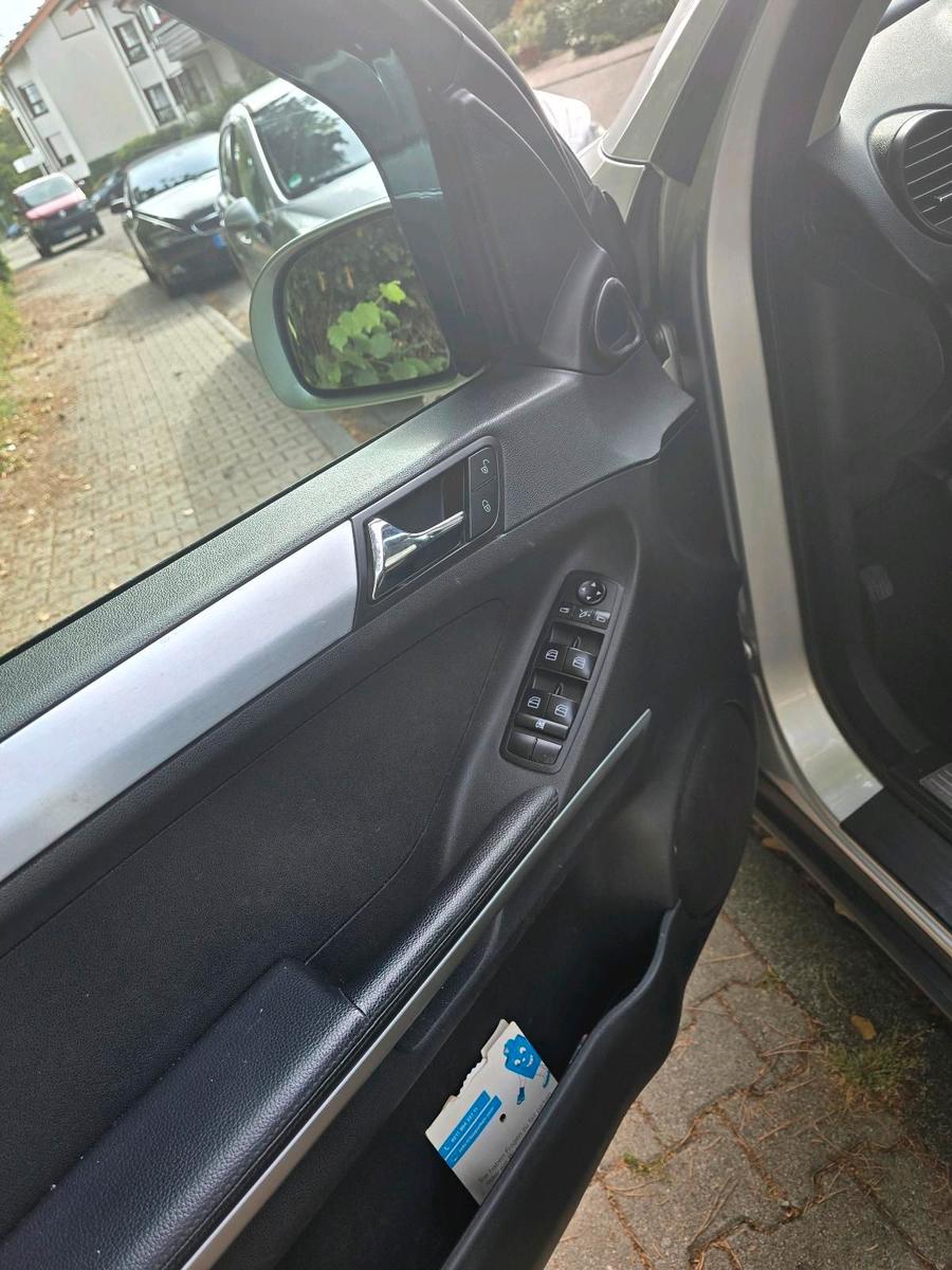 Mercedes-Benz ML280 2005 — photo 10