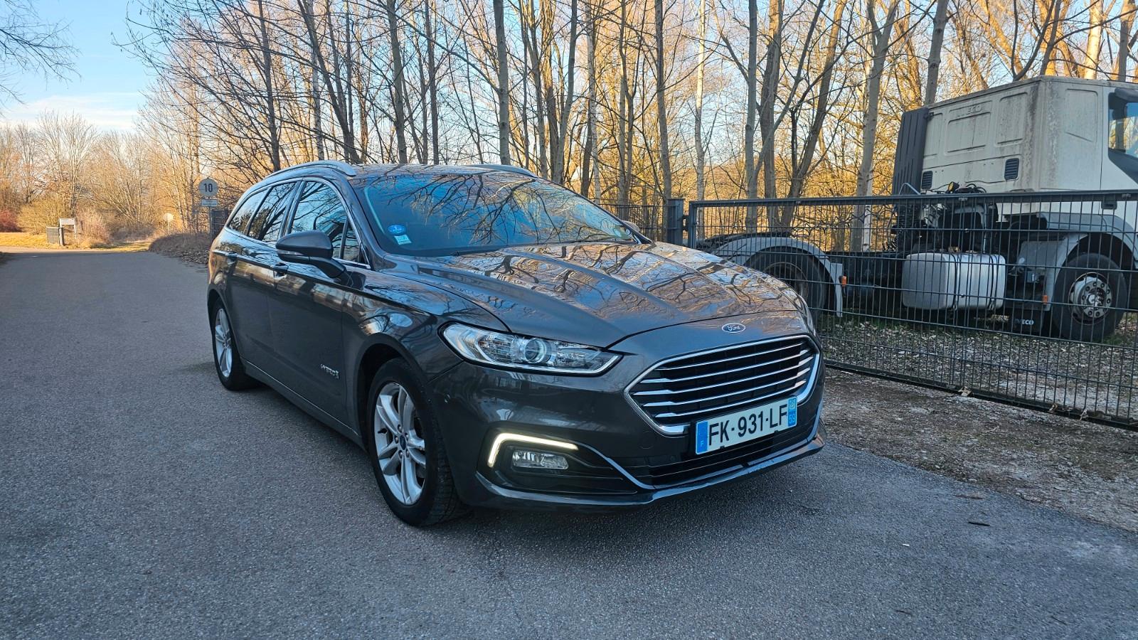 Ford Mondeo Hybrid