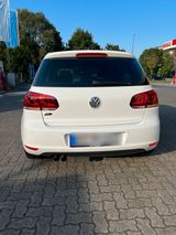 Volkswagen VW Golf 1,4 FSI - Volkswagen Golf mit Benzin-Antrieb: Limousine, V Fsi