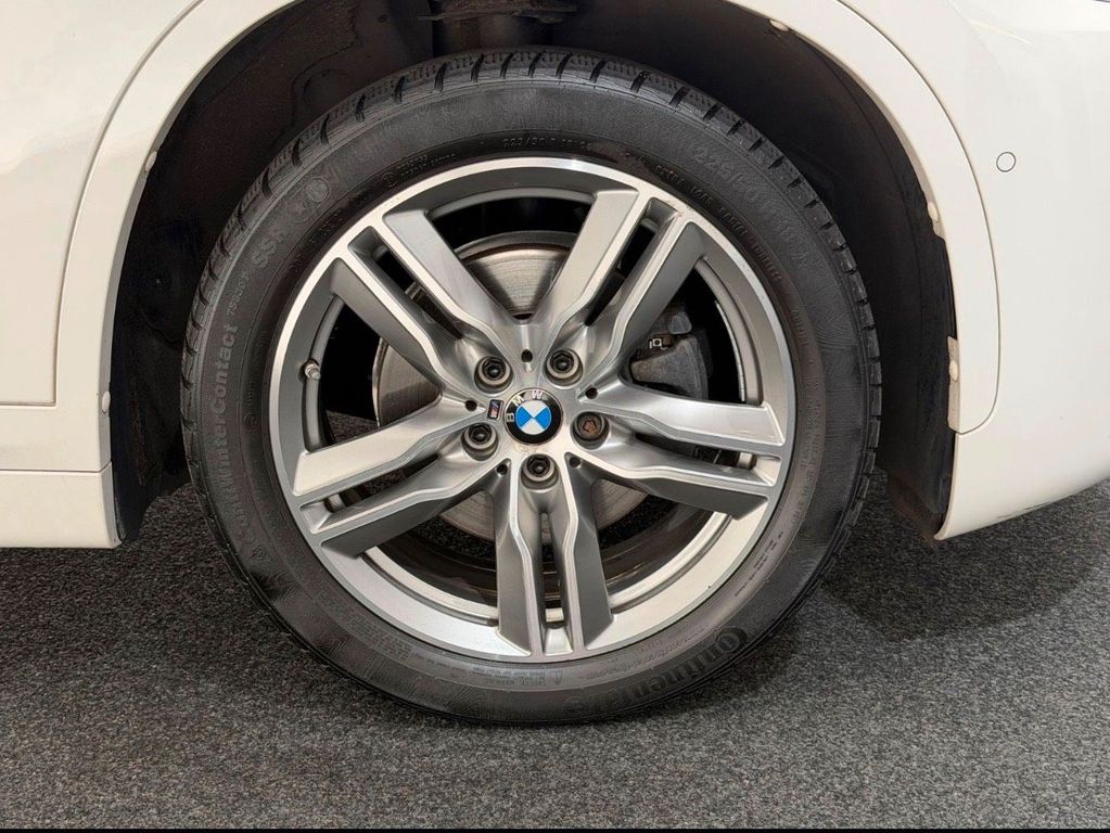 Image of BMW 120