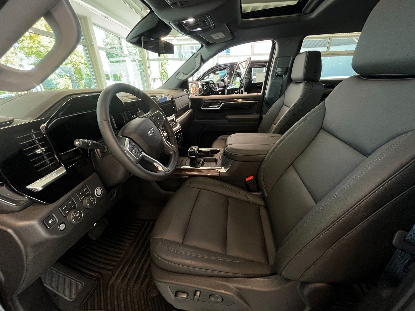 Fahrzeugabbildung Chevrolet Silverado Trail Boss 6.2 V8 LPG