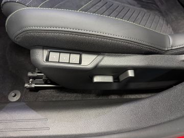 Peugeot 208 Hybrid 145 GT e-Sitz+Alcantara+360 Grad