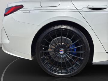 2022 Alpina D4 — миниатюра 11