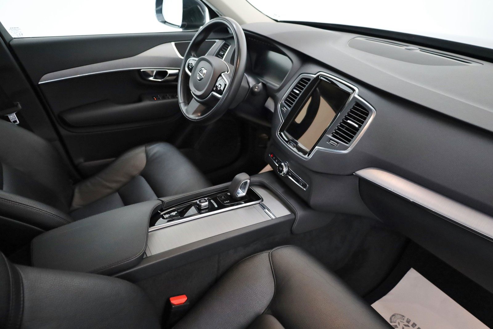 Fahrzeugabbildung Volvo XC90 Momentum Pro AWD,Leder,Navi,SH,7Sitzer,ACC