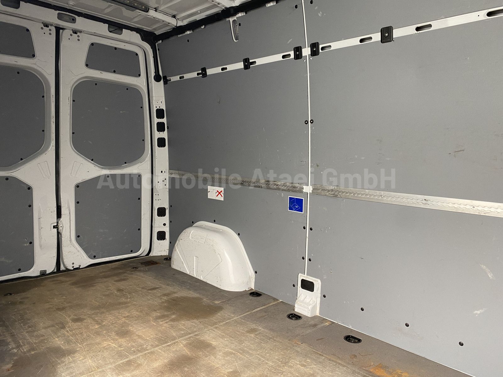 Fahrzeugabbildung Mercedes-Benz Sprinter 314 Plus Paket AHK+ KAMERA+ MBUX 7394