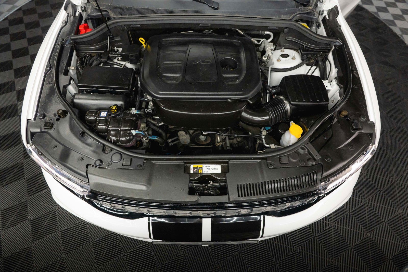 Fahrzeugabbildung Dodge Durango 3.6 V6 GT 4x4 SRT Night-Paket Modell 22