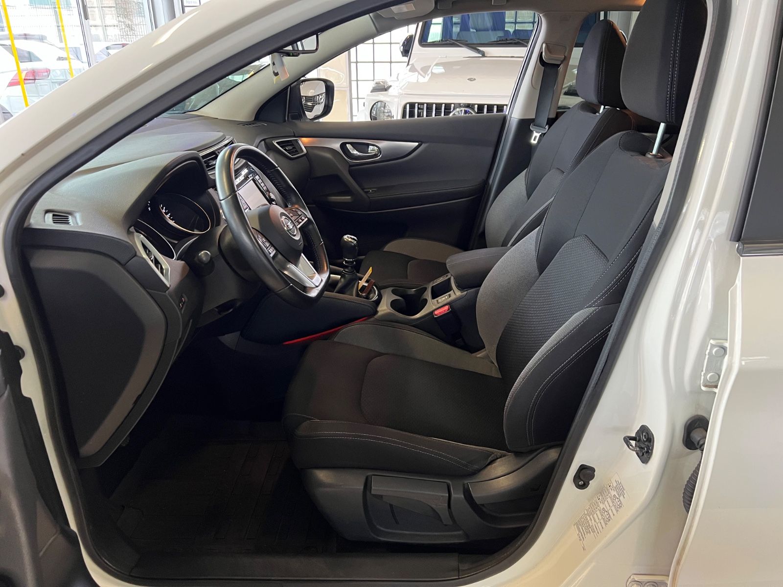 Fahrzeugabbildung Nissan Qashqai N-Connecta *1.HAND* NUR 22.005KM*