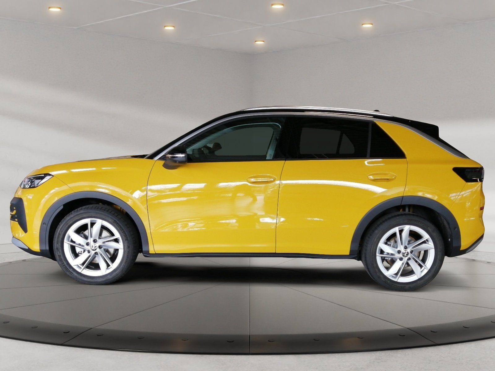 Volkswagen T-Roc Style 1.5 l eTSI OPF DSG 360,HUD,Kam.,PDC imagem 3