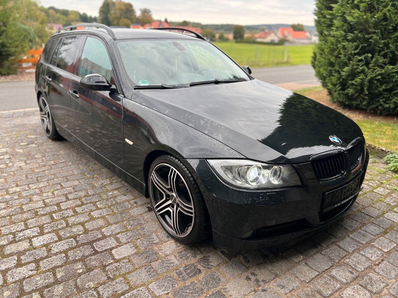 BMW 320