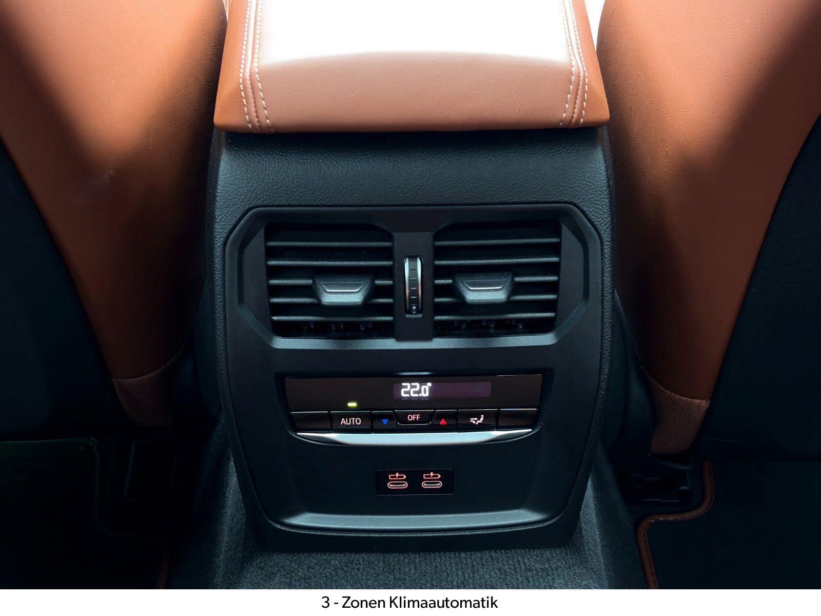 Fahrzeugabbildung BMW M440i xDr M Sport Pro Laser StHzg HUD HK S-Dach