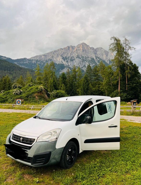 Image of Peugeot Partner