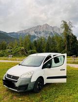 Peugeot Ausgebaute Hochdachkombi - Peugeot Partner von privat